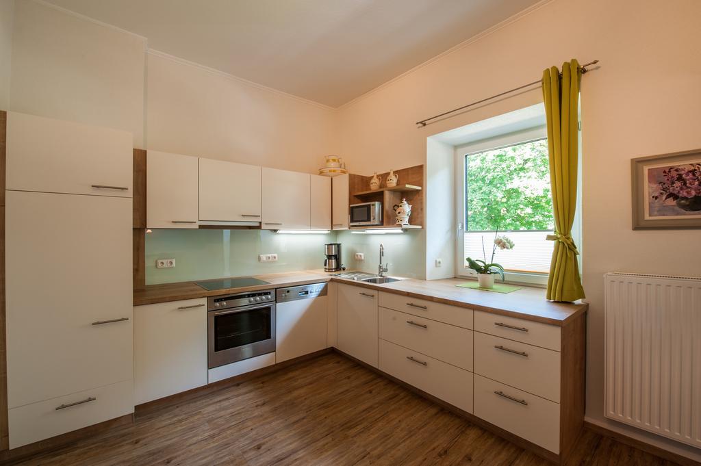Appartements Al Castagno Ehrwald Exterior photo