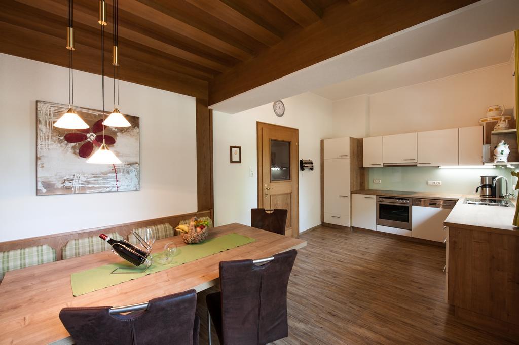 Appartements Al Castagno Ehrwald Exterior photo