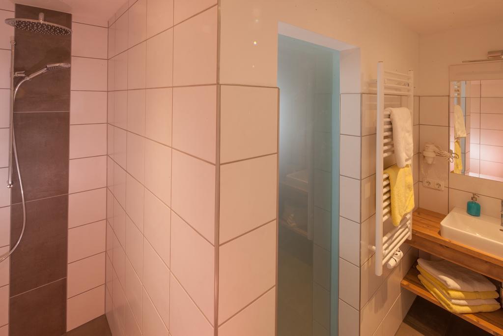 Appartements Al Castagno Ehrwald Exterior photo