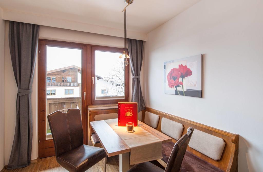 Appartements Al Castagno Ehrwald Exterior photo